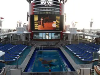 Goofy’s Pool
