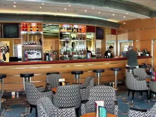 Promenade Lounge