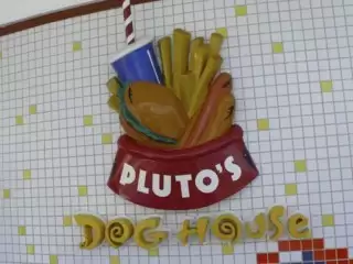 Restaurante de comida rápida Pluto's Disney Wonder