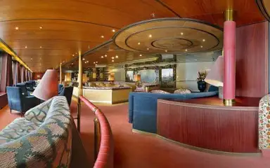 Seaview Lounge