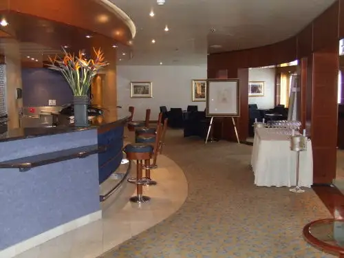Mariner Lounge