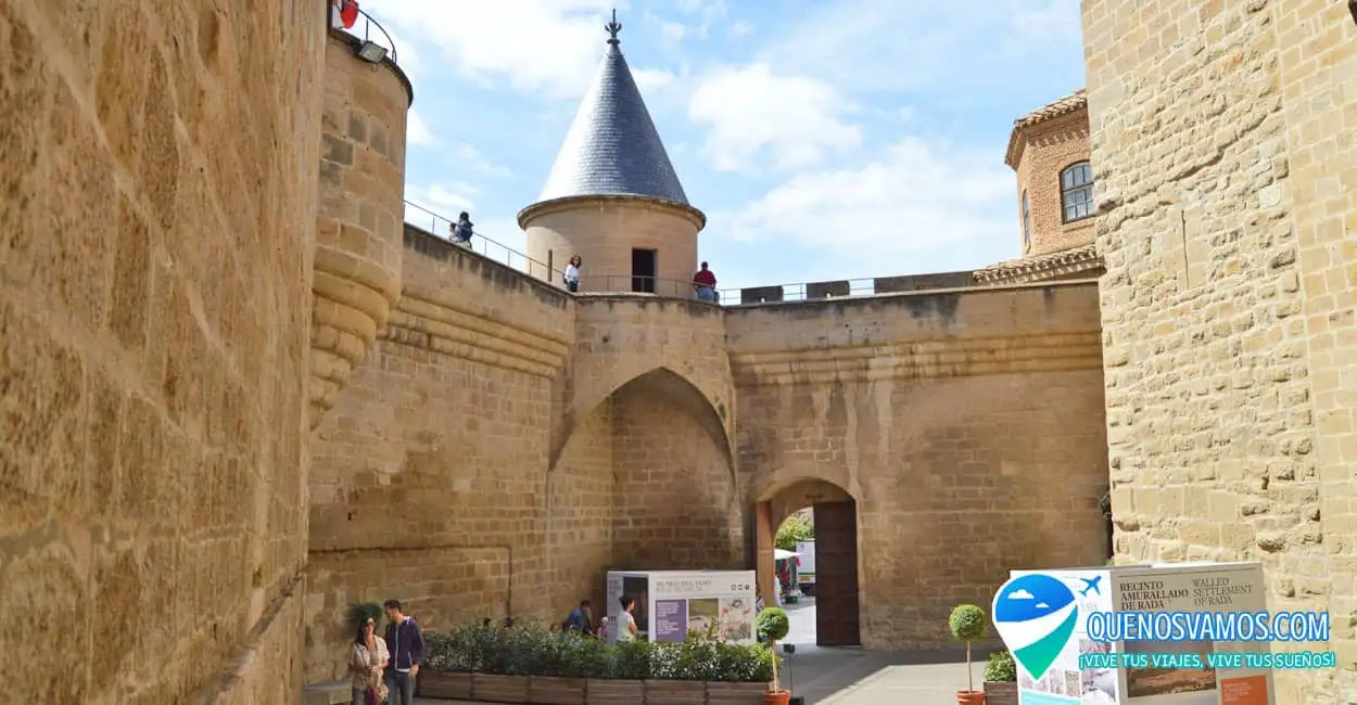 Castillo de Olite murallas y torres