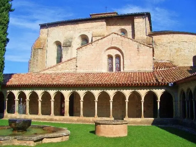 Abadía de Saint-Hilaire