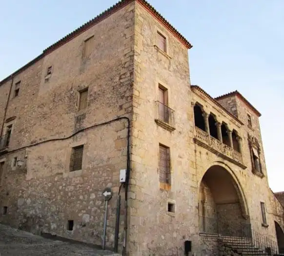 Palacio Orellana Pizarro Palacio Orellana Pizarro