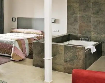 Hotel con Jacuzzi Privado en Ávila Hotel con Jacuzzi Privado en Ávila