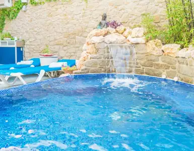 Hoteles Rurales con jacuzzi privado en la habitación Barcelona