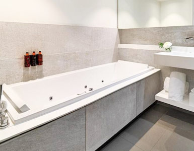 Hoteles con jacuzzi en la habitación Barcelona