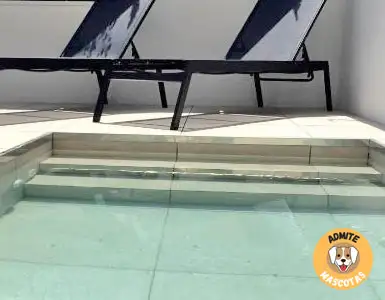 Hoteles con piscina privada en la habitación Barcelona