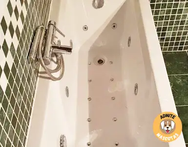 Hoteles con jacuzzi en la habitación Cuenca