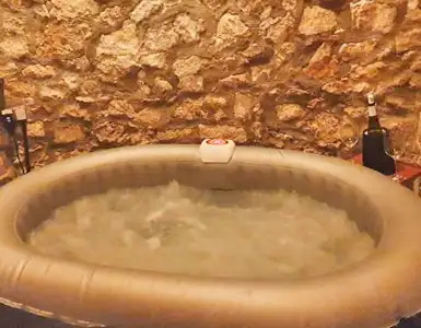 Hoteles con jacuzzi en la habitación Cuenca