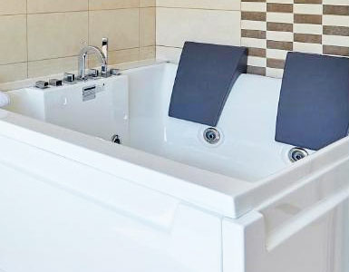 Hoteles con jacuzzi en la habitación Girona