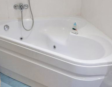 Hoteles con jacuzzi en la habitación Girona