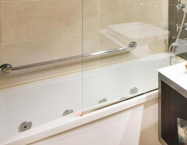 Hoteles con jacuzzi en la habitación Girona