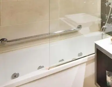 Hoteles con jacuzzi en la habitación Girona