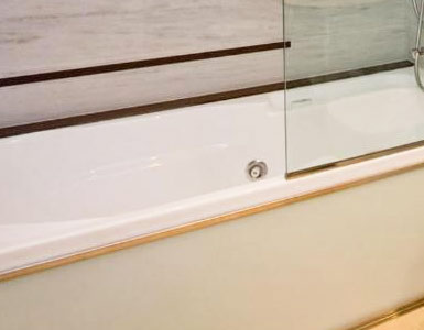 Hoteles con jacuzzi en la habitación Girona