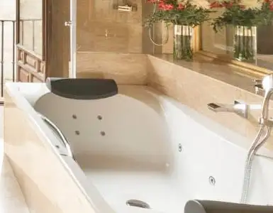 Hoteles con Jacuzzi Privado en la habitación en Granada