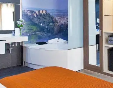 Hoteles con jacuzzi en la habitación en Granada