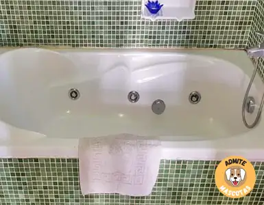Hoteles con jacuzzi en la habitación Granada