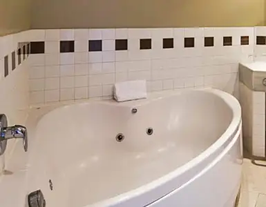 Hoteles con jacuzzi en la habitación Huelva