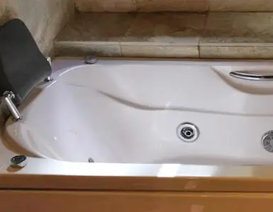 Hoteles con jacuzzi en la habitación Huelva
