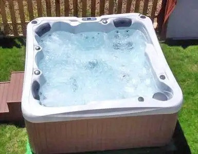 Hoteles con bañera de hidromasaje en la habitación Huesca