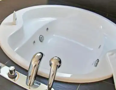 Hoteles con bañera de hidromasaje en la habitación Huesca