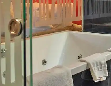 Hoteles con bañera de hidromasaje en la habitación Huesca