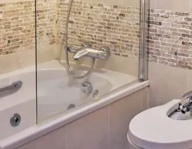 Hoteles con bañera de hidromasaje en la habitación Huesca