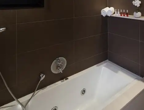 Hotel con Jacuzzi Privado en la habitación en Ibiza Hotel con Jacuzzi Privado en la habitación en Ibiza