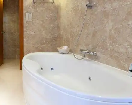 Hotel con Jacuzzi Privado en Ibiza Hotel con Jacuzzi Privado en Ibiza