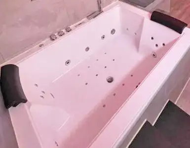 Hoteles con bañera de hidromasaje en la habitación Jaén