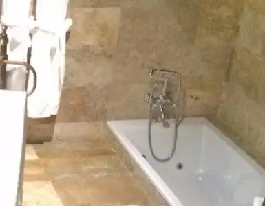 Hoteles con bañera de hidromasaje en la habitación Jaén