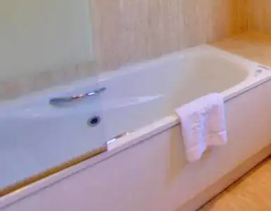 Hoteles con bañera de hidromasaje en la habitación Jaén