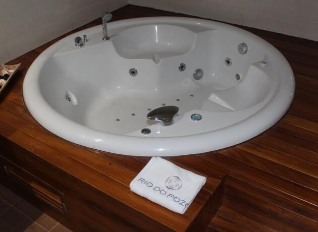 Hoteles con jacuzzi privado en la habitación en La Coruña
