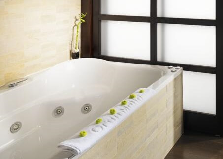 Hoteles con jacuzzi privado en la habitación en Lanzarote Hoteles con jacuzzi privado en la habitación en Lanzarote