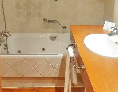 Hoteles con jacuzzi en la habitación Lleida