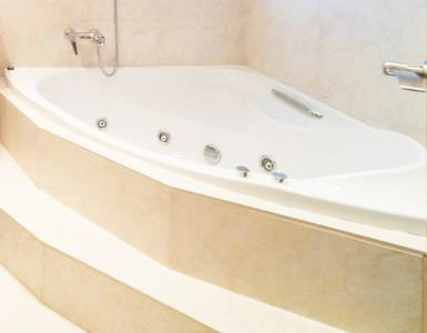 Hoteles con jacuzzi en la habitación Lleida