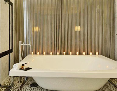 Hoteles con jacuzzi en la habitación Madrid