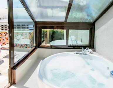 Hoteles con jacuzzi en la habitación Madrid