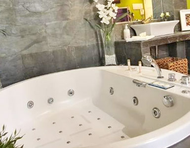 Hoteles con jacuzzi en la habitación Madrid