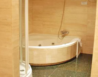 Hotel con bañera de hidromasaje Madrid