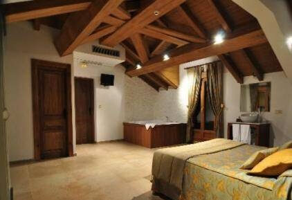 Hotel con Jacuzzi Privado en la habitación en Salamanca