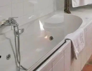 Hoteles con jacuzzi en la habitación Segovia