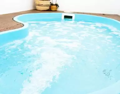 Hoteles con piscina en la habitación Sevilla