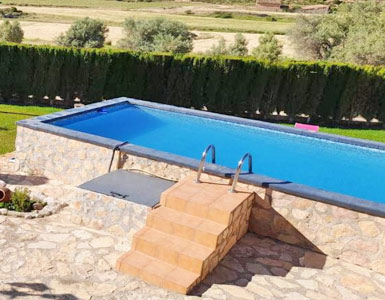 Hoteles con piscina en la habitación Teruel