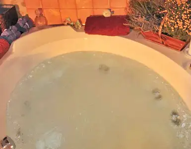 Hoteles con bañera de hidromasaje en la habitación Teruel