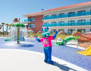 Hoteles con toboganes en Andalucía, Cádiz