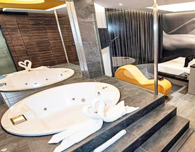 Hoteles con jacuzzi en la habitación Valencia