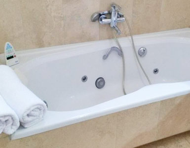Hoteles con jacuzzi en la habitación Valencia