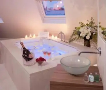 Hoteles con Jacuzzi Privado en la habitación París Hoteles con Jacuzzi Privado en la habitación París